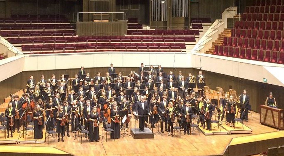 ライプツィヒ ユース シンフォニー オーケストラ